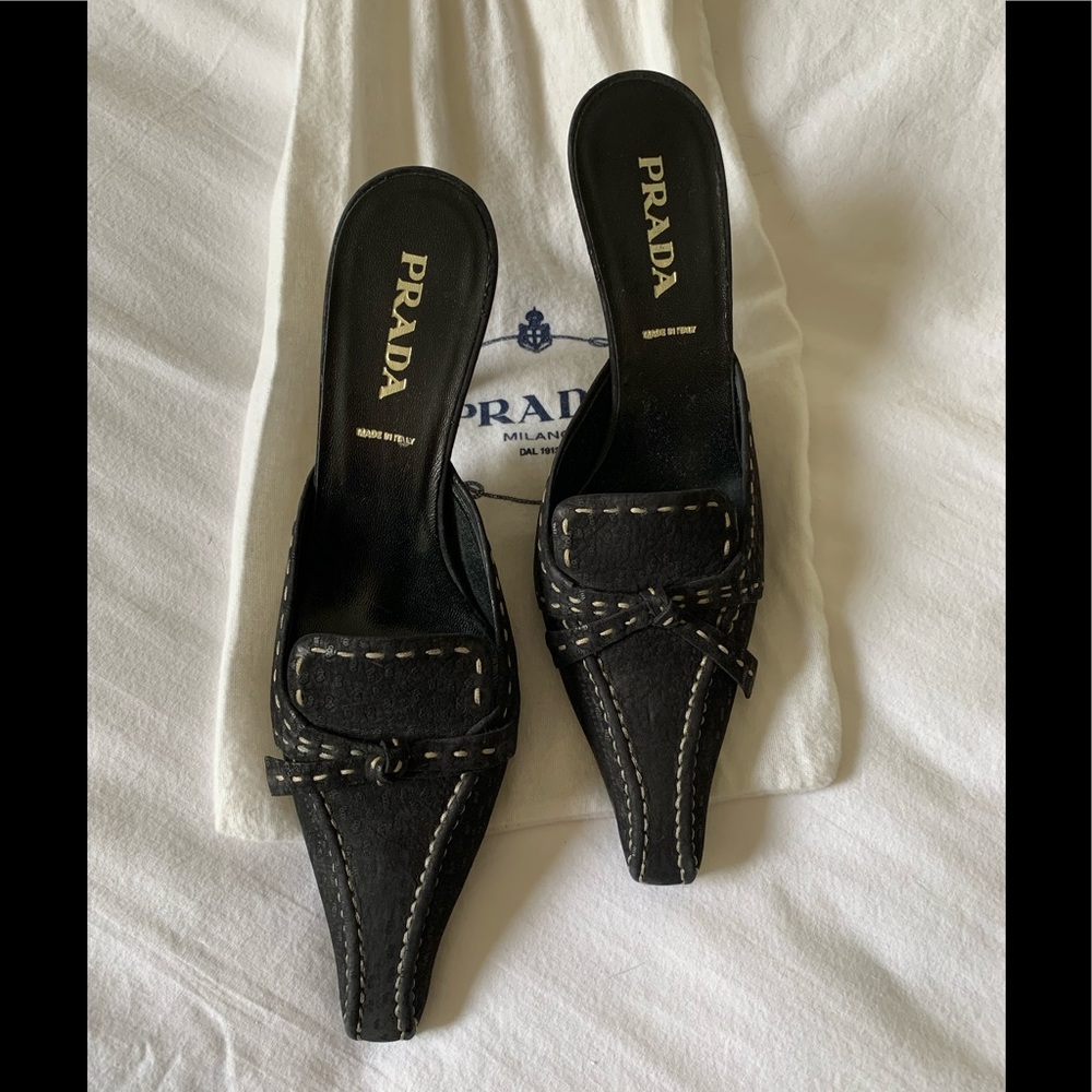 EUC Women’s -PRADA- Stitched Bow Trim  Black Suede Leather Kitten Heel Mules